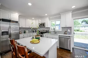 89 Ogden St, West Haven, CT 06516 - Photo 8