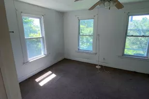14 Brown Pl, New Haven, CT 06512 - Photo 14