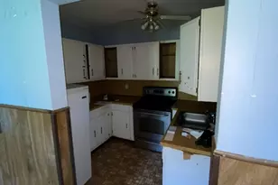14 Brown Pl, New Haven, CT 06512 - Photo 6