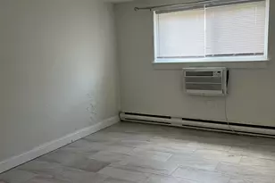 126 Triangle St, Danbury, CT 06810 - Photo 10
