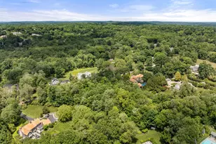101 Hubbell Ln, Fairfield, CT 06824 - Photo 18