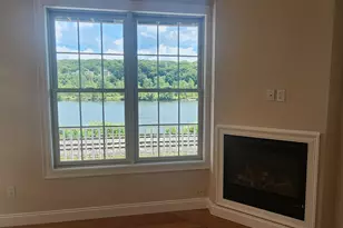 190 S Thames St, Norwich, CT 06360 - Photo 8