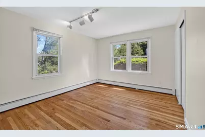 659 West Woods Road, Hamden, CT 06518 - Photo 20