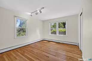 659 W Woods Rd, Hamden, CT 06518 - Photo 20