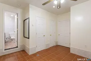 372 Dover St, Bridgeport, CT 06610 - Photo 20
