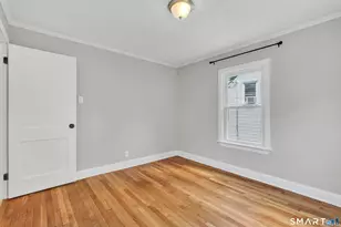 122 Macarthur Dr, Waterbury, CT 06704 - Photo 20
