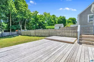 122 Macarthur Dr, Waterbury, CT 06704 - Photo 6