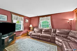 22 Chapin Ave, Rocky Hill, CT 06067 - Photo 24