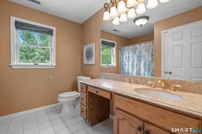 32 Justine Drive, North Haven, CT 06473 - Photo 26