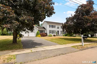 32 Justine Drive, North Haven, CT 06473 - Photo 36