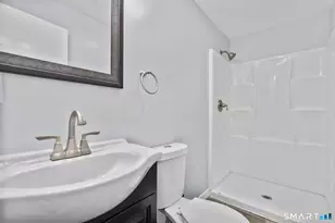 30 Homeside Ave, West Haven, CT 06516 - Photo 12