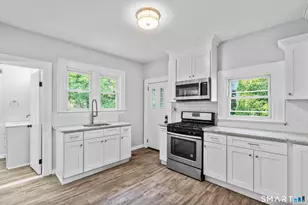 30 Homeside Ave, West Haven, CT 06516 - Photo 2