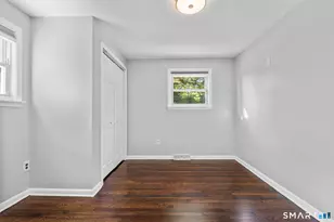 30 Homeside Ave, West Haven, CT 06516 - Photo 14