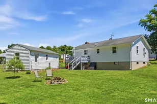 524 Gracey Ave, Meriden, CT 06451 - Photo 32