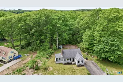 18 Carleton Road, Leicester, MA 01542 - Photo 2