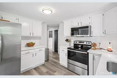 18 Carleton Road, Leicester, MA 01542 - Photo 4