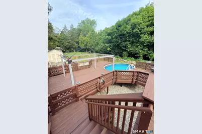 4 Harbor View Avenue, Waterford, CT 06385 - Photo 16