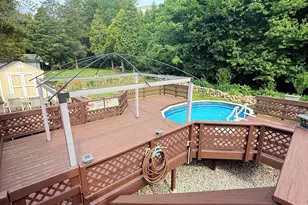 4 Harbor View Ave, Waterford, CT 06385 - Photo 16