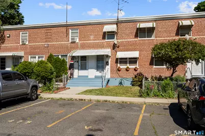186 Court D Building 60, Bridgeport, CT 06610 - Photo 2