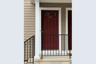 20 Orchard Street #206, Brookfield, CT 06804 - Photo 2