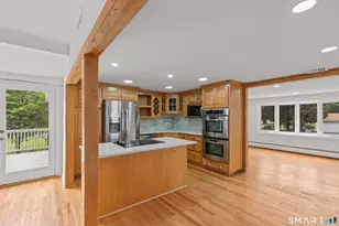 40 Woodside Ln, Plainville, CT 06062 - Photo 12