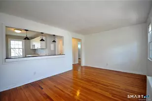 53 Robin Rd, West Hartford, CT 06119 - Photo 4