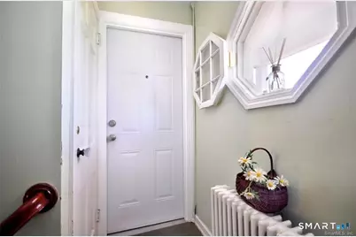53 Robin Road #B1, West Hartford, CT 06119 - Photo 2