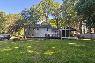 41 Hearthstone Dr, Bethel, CT 06801 - Photo 8