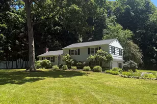 41 Hearthstone Dr, Bethel, CT 06801 - Photo 12