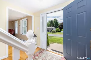 7 Lantern Ln, Wethersfield, CT 06109 - Photo 8