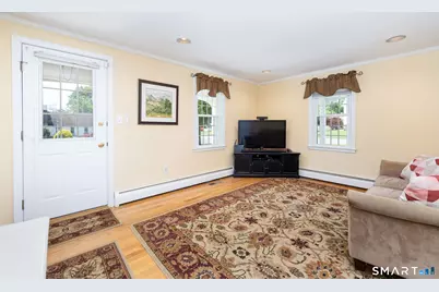 7 Lantern Lane, Wethersfield, CT 06109 - Photo 16