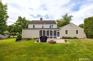 7 Lantern Ln, Wethersfield, CT 06109 - Photo 4