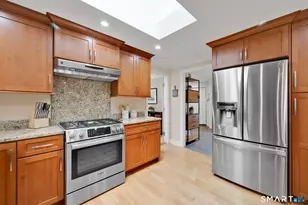 213 Lincoln Dr, Glastonbury, CT 06033 - Photo 8