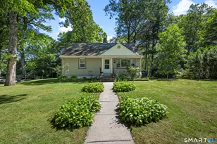 24 Forest Ave, Groton, CT 06355 - Photo 6