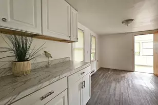 10 Benedict St, Plymouth, CT 06786 - Photo 18