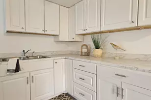 10 Benedict St, Plymouth, CT 06786 - Photo 8
