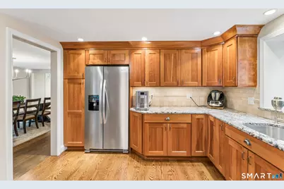 10 Metacomet Road, Farmington, CT 06032 - Photo 14