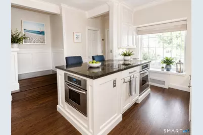 94 Southfield Avenue #H2, Stamford, CT 06902 - Photo 4