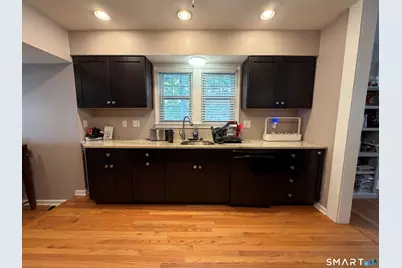 28 Marshall Street, West Haven, CT 06516 - Photo 8
