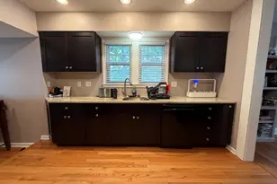 28 Marshall St, West Haven, CT 06516 - Photo 8