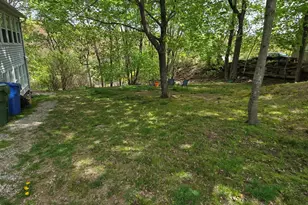 22 Lakeview St, East Hampton, CT 06424 - Photo 14