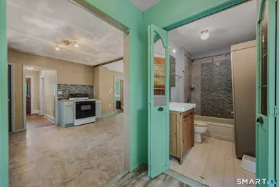 180 North Road, Groton, CT 06340 - Photo 16