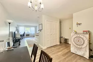 34 A Padanaram Rd, Danbury, CT 06811 - Photo 2