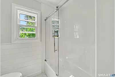 80 Coolidge Avenue, Stamford, CT 06906 - Photo 20