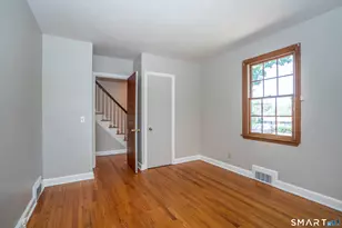 28 Whiting Ln, West Hartford, CT 06119 - Photo 16