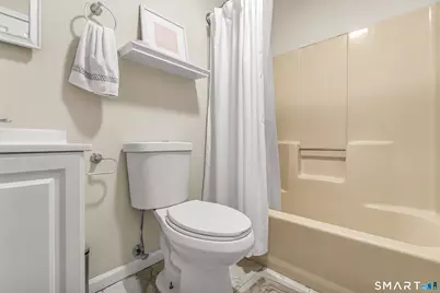 462 Glendale Avenue #20, Bridgeport, CT 06606 - Photo 28