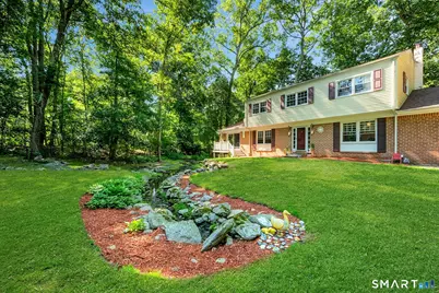 31 Granite Drive, Norwalk, CT 06850 - Photo 2