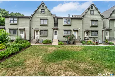 462 Glendale Avenue #20, Bridgeport, CT 06606 - Photo 2