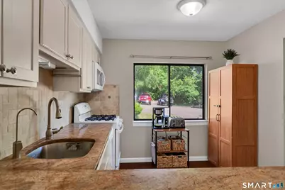 384 Monticello Drive #384, Branford, CT 06405 - Photo 12