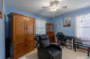 144 Barn Finch Cir, Naugatuck, CT 06770 - Photo 28